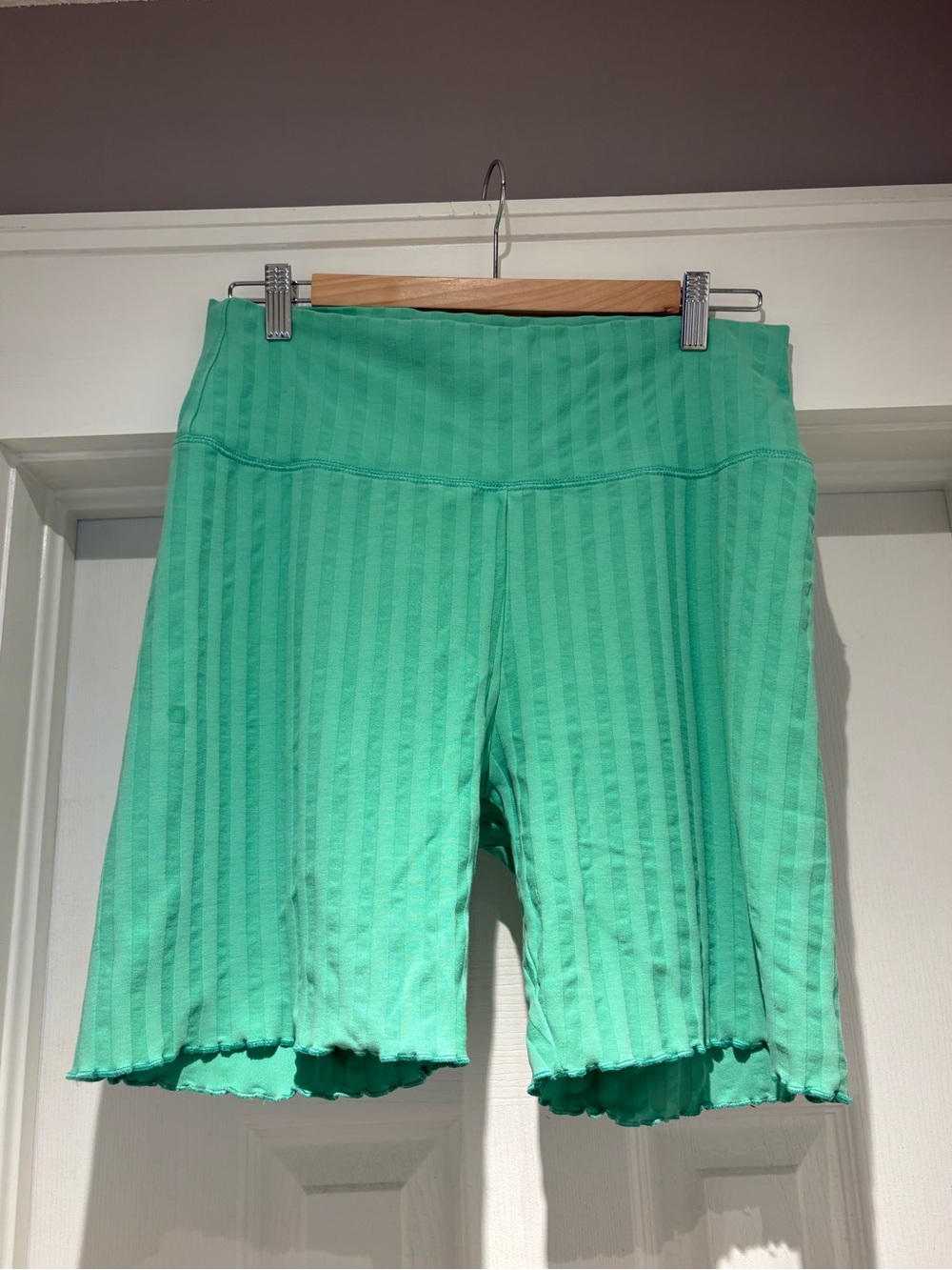 aerie Ribbed Biker Shorts in Mint Green